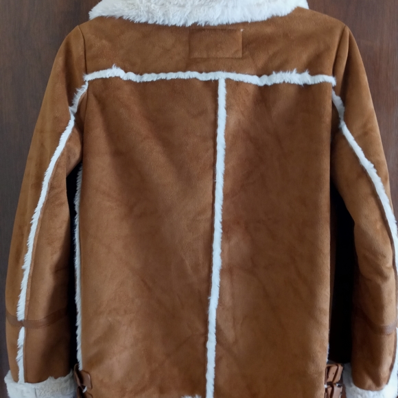 PULL BEAR COAT - Picture 6 of 9